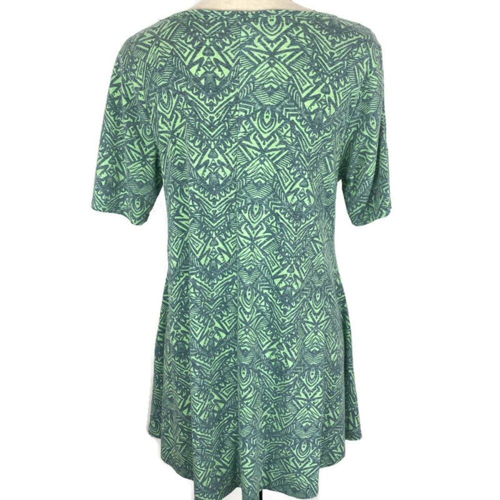 Lularoe Perfect T Blouse Green Gray Aztec Hi Low Swing Top Womens Sz Small - Picture 3 of 11